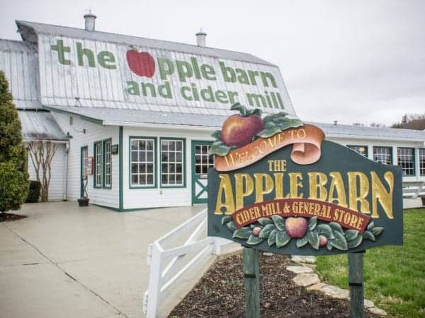 Apple-Barn