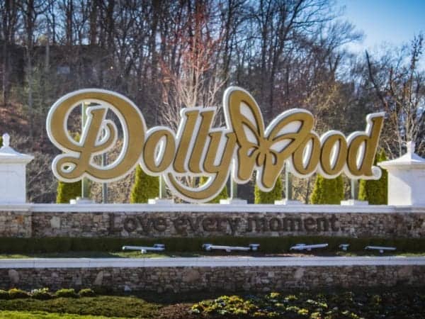 dollywood sign