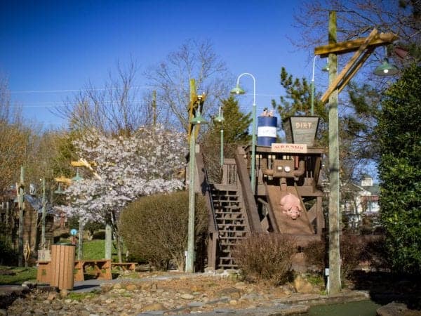 Ripley's Golf in Sevierville