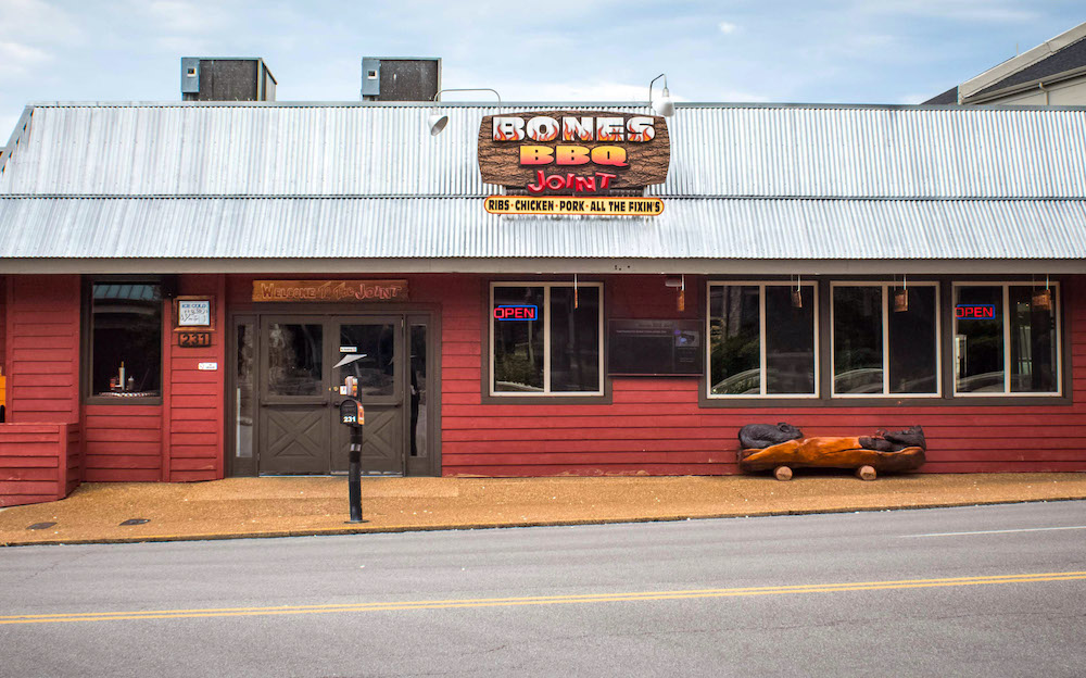 3 Reasons to Try Bones BBQ Joint in Gatlinburg While You re in Town