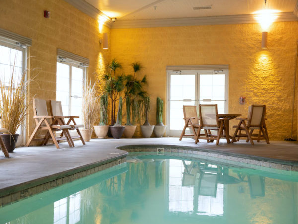 indoor pool in sevierville hotel